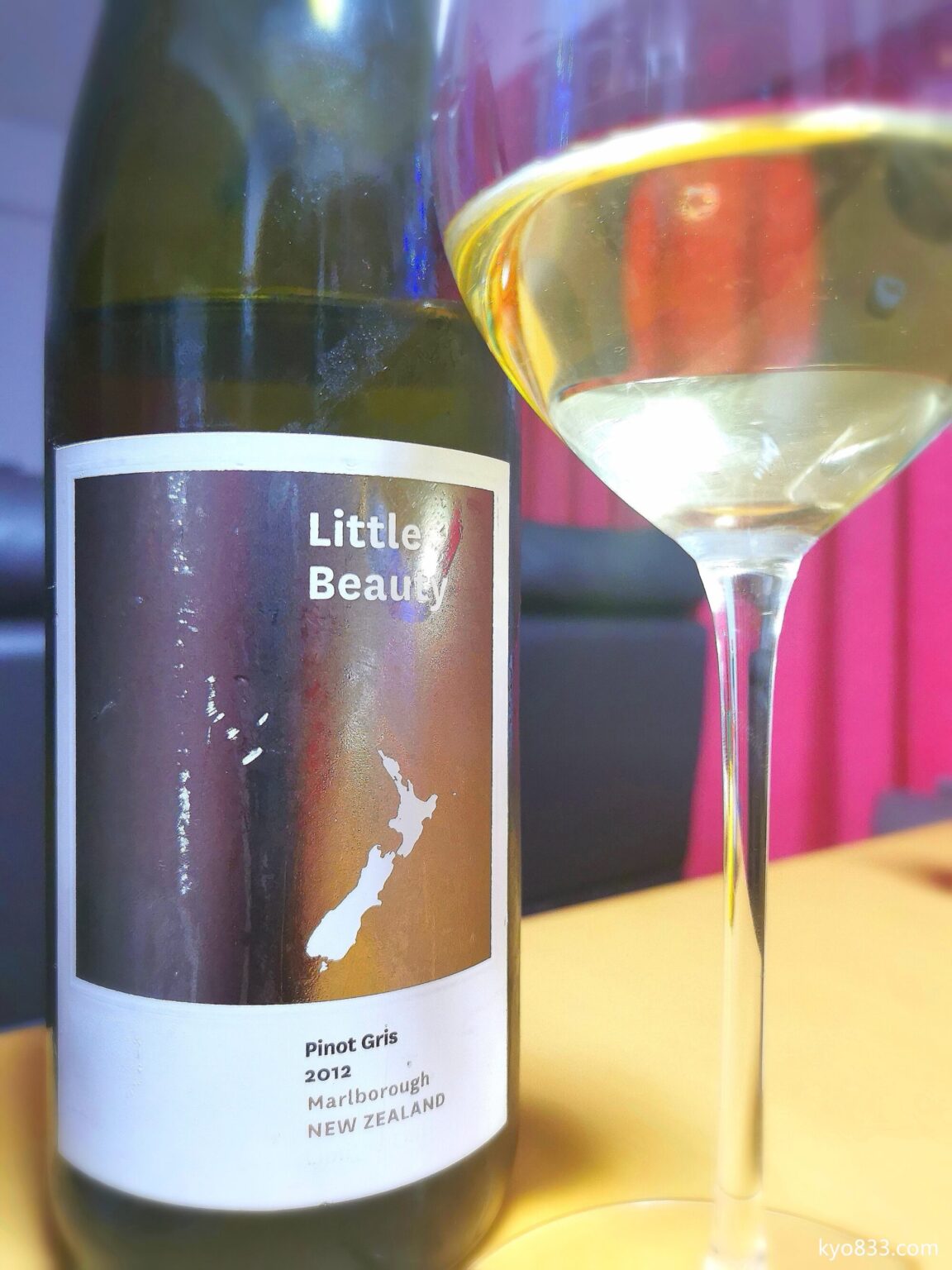 2020年でコスパNo.1だったニュージーランドのLittle Beautyの白ワイン
